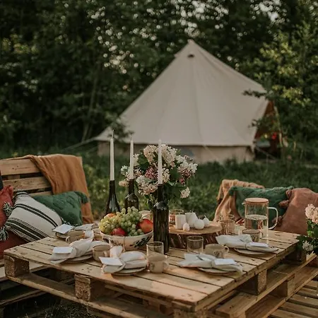 Luxury tent Szykidym Hartowiec