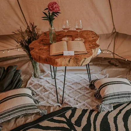 Luxury tent Szykidym